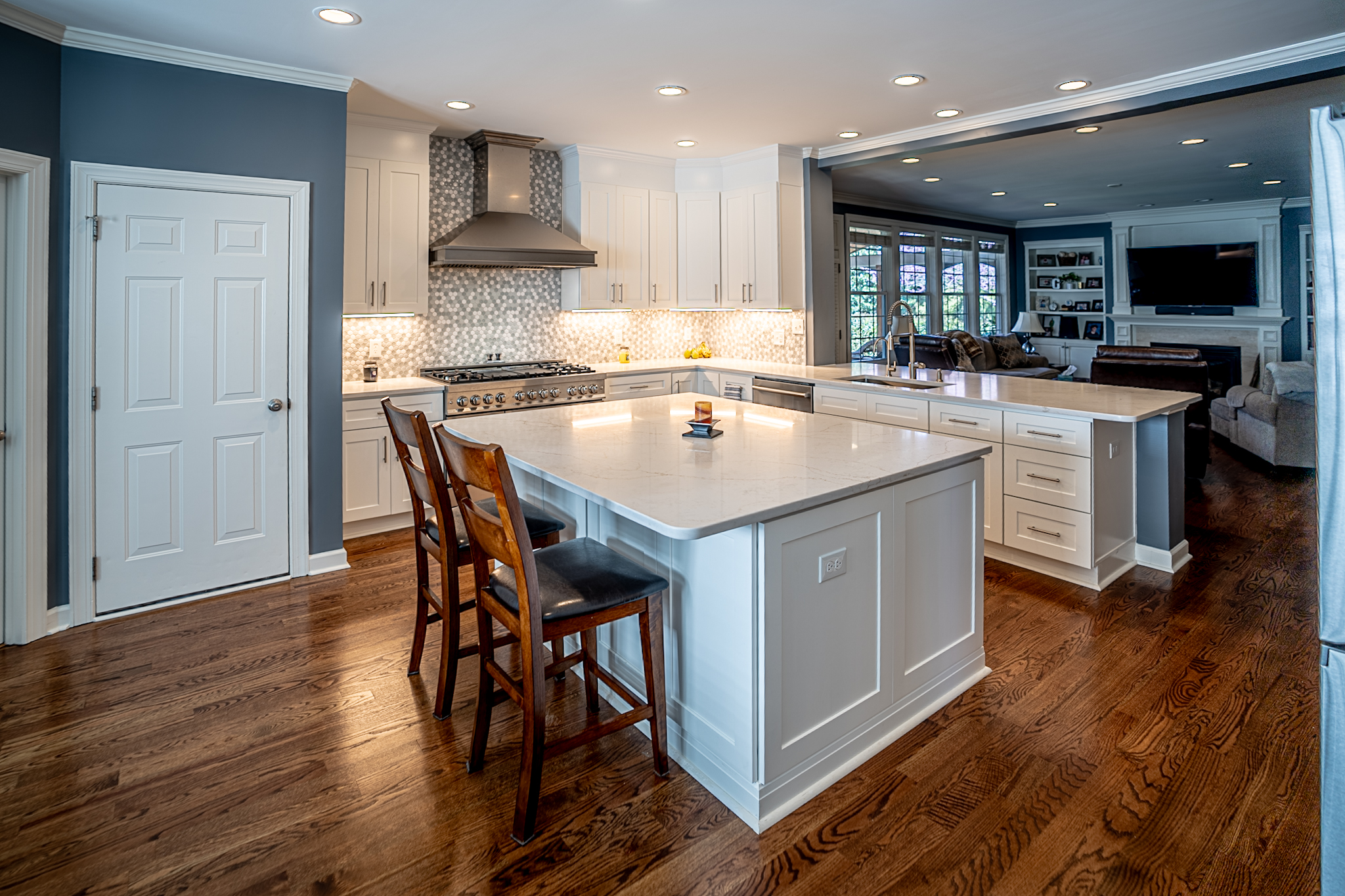 Kitchen Islands by Raleigh Cabinets